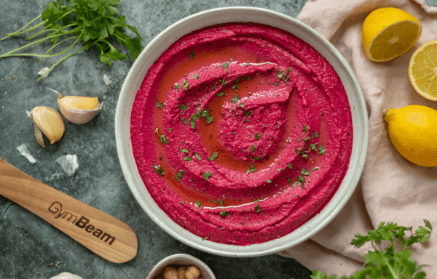Rețetă Fitness: Hummus cu năut și sfeclă roșie